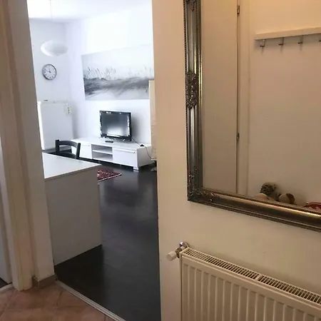 Apartment Cool & Pool Apartman